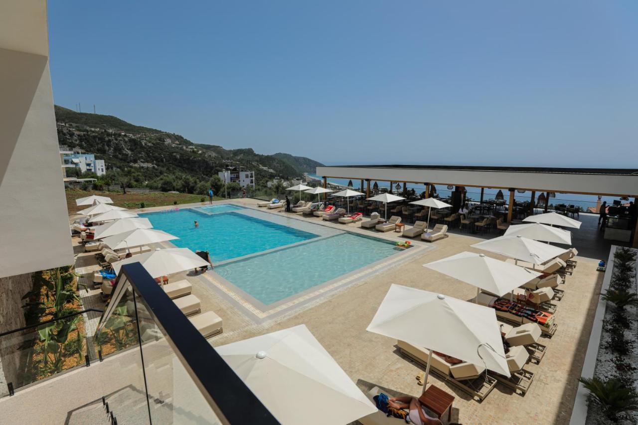 Black Diamond Hotel Dhërmi 外观 照片