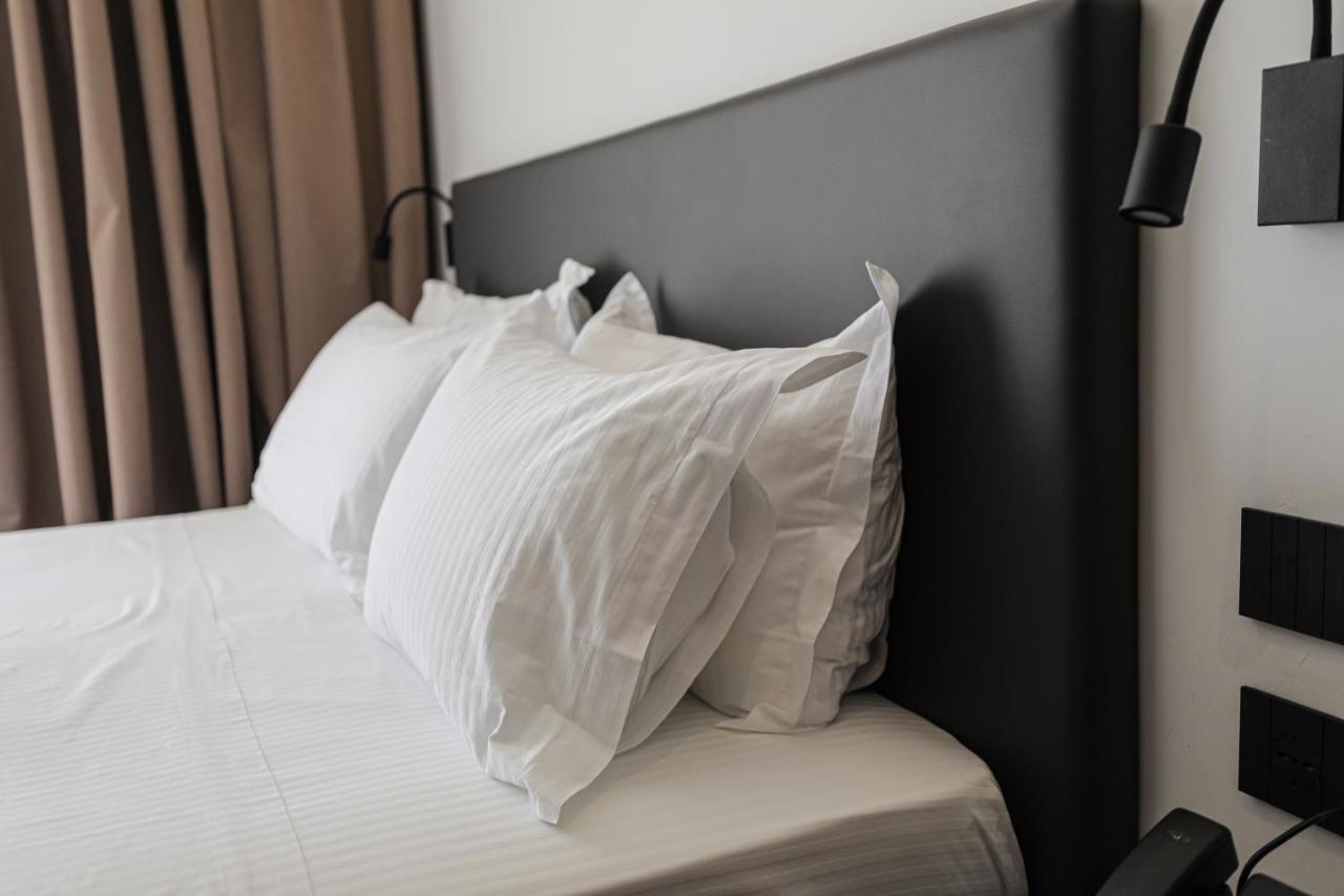 Black Diamond Hotel Dhërmi 外观 照片