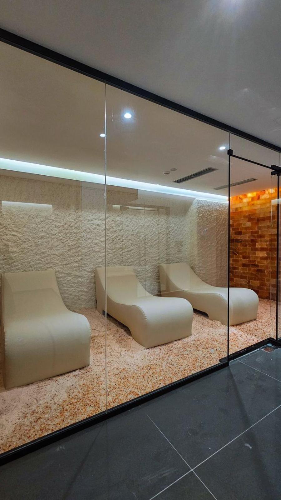Black Diamond Hotel Dhërmi 外观 照片